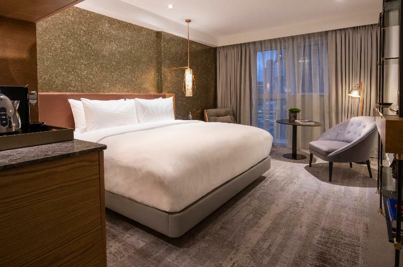 Lincoln Plaza Apartment Лондон Екстериор снимка